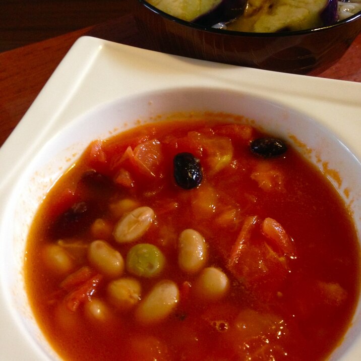トマトとお豆のメキシカンスープ